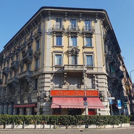 Porta Venezia New Luxury Apt - Wifi Full Equiped Apartment Milan Bagian luar foto